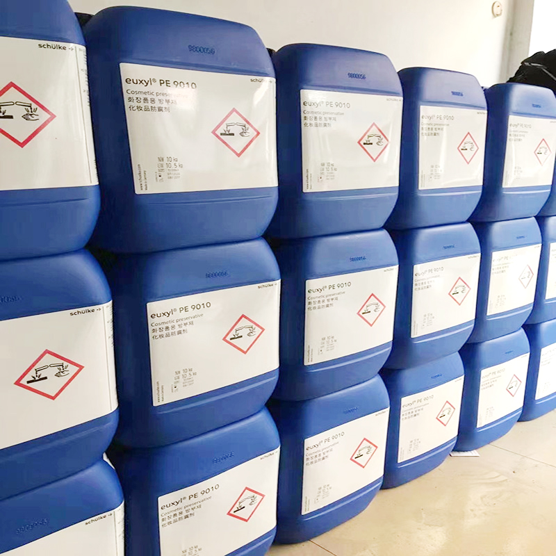 Conservante di grado cosmetico 25 kg/fusto liquido Fenossietanolo ed etilesilglicerina PE9010